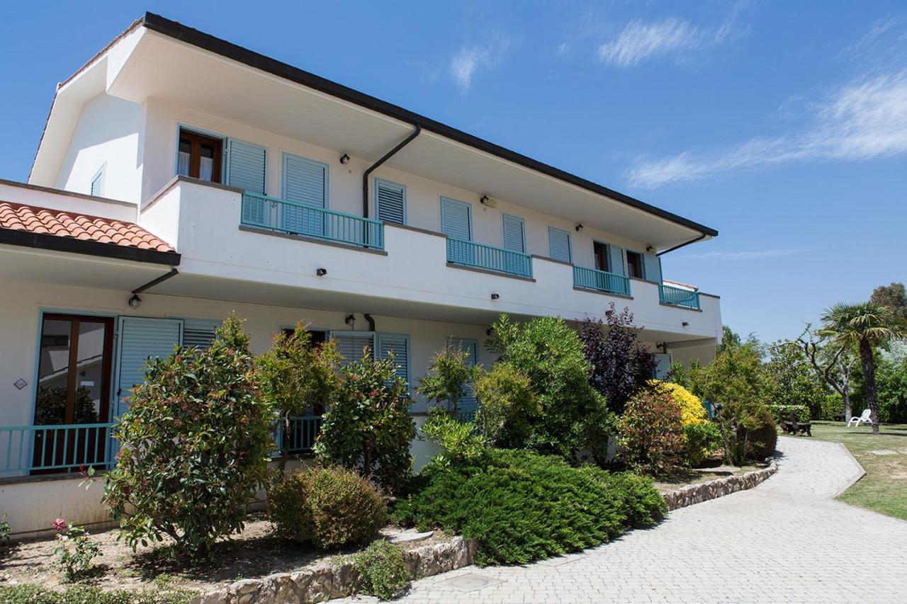 Hotel Residence La Ventola Vada Exterior foto